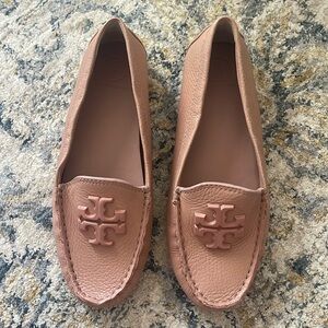 Tory Burch loafer